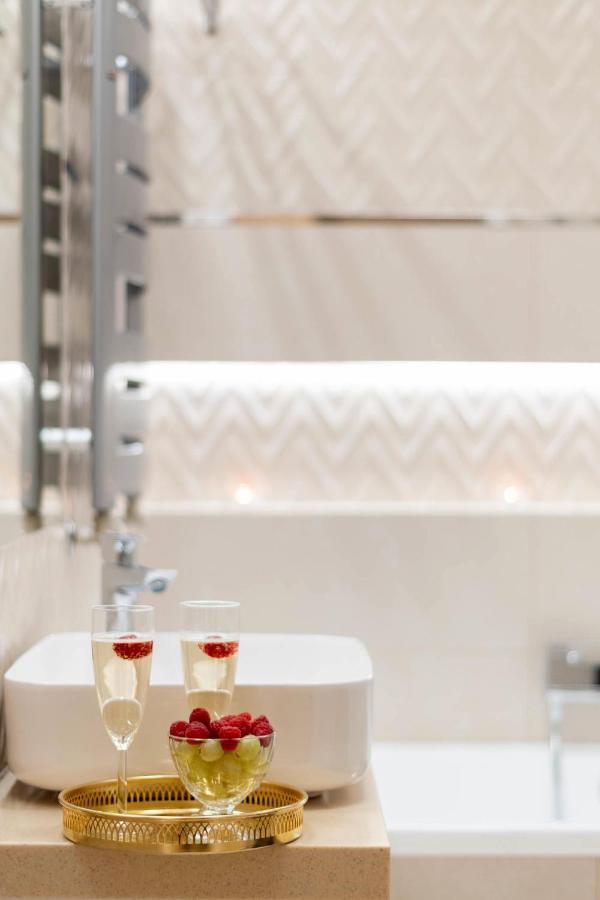 Apartament Champagne 格但斯克 外观 照片