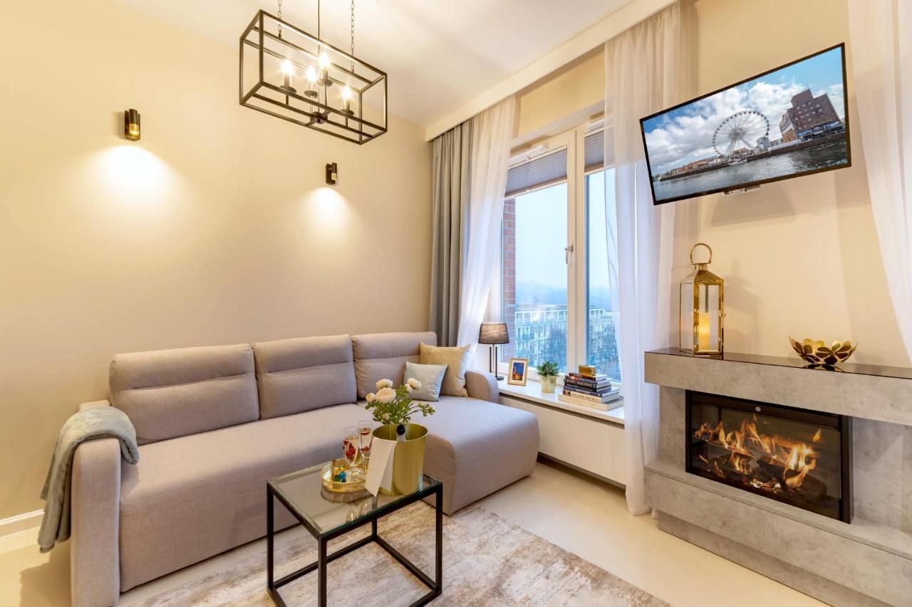 Apartament Champagne 格但斯克 外观 照片