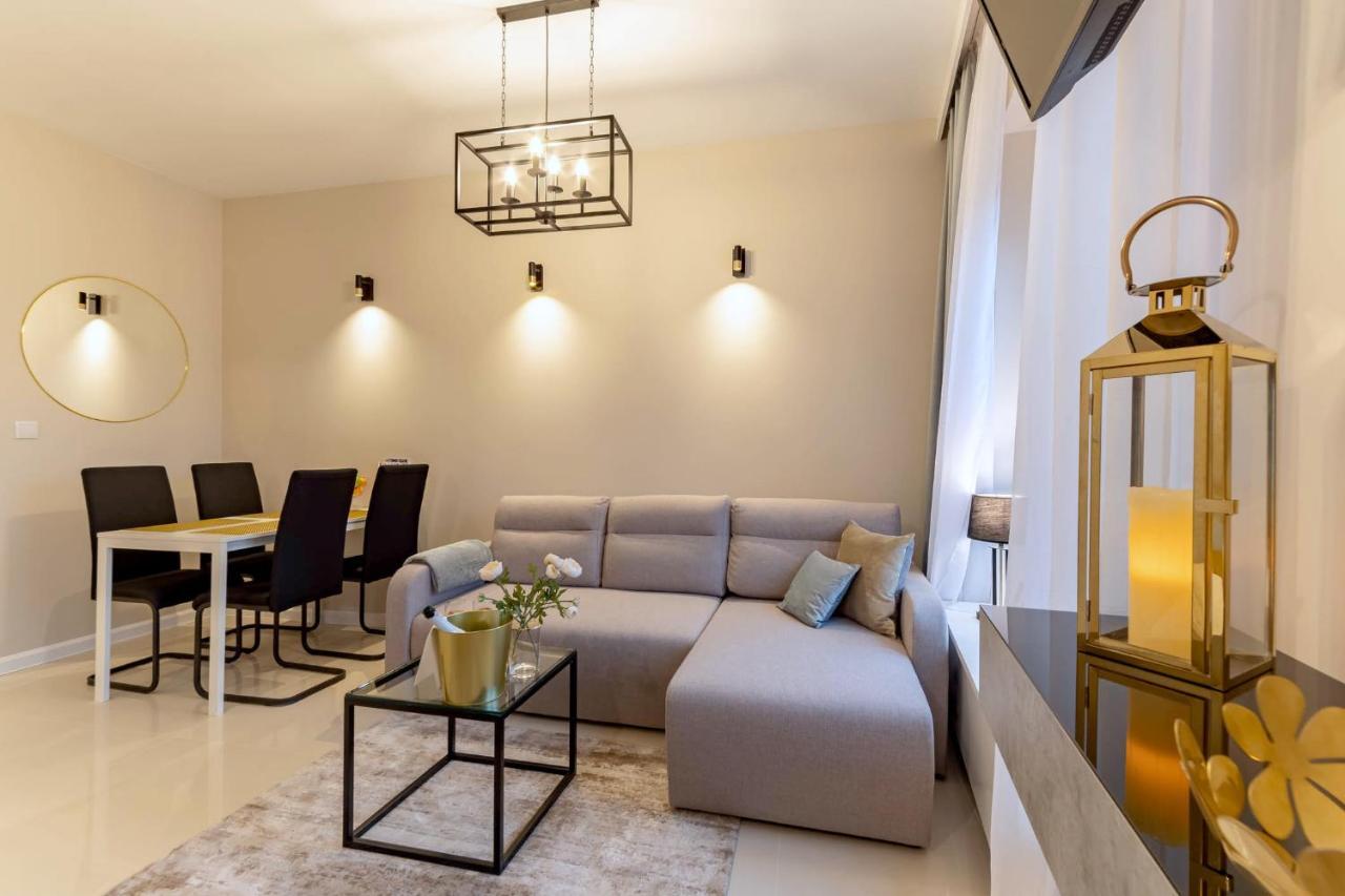 Apartament Champagne 格但斯克 外观 照片